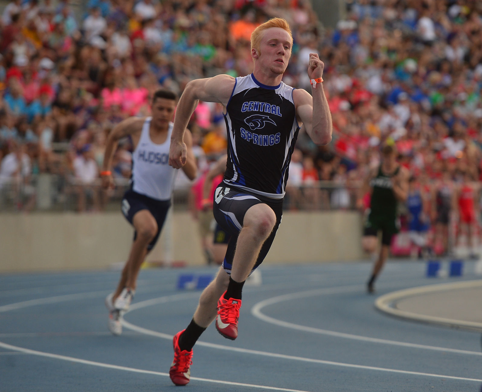 State Track Thu 40